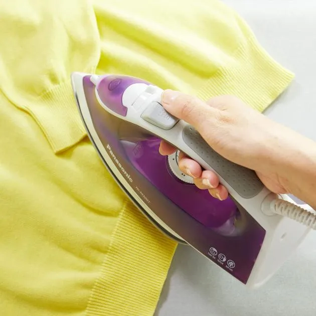 Panasonic Steam Iron NI-M300T - 1800W, Titanium Coated Plate