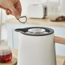 Swan 1.7L Nordic Style Cordless Kettle 3000W (White)